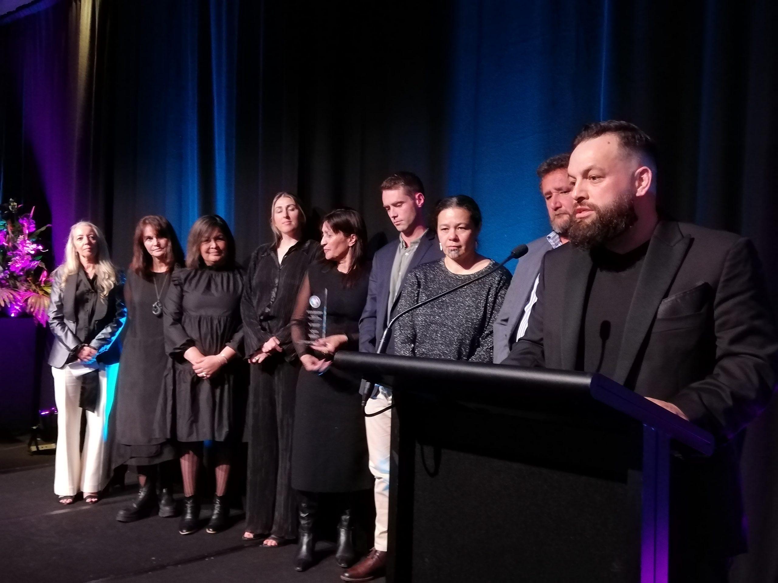 Project director Hayden Turoa accepts the Best Practice Collaboration award on behalf of Te Puwaha